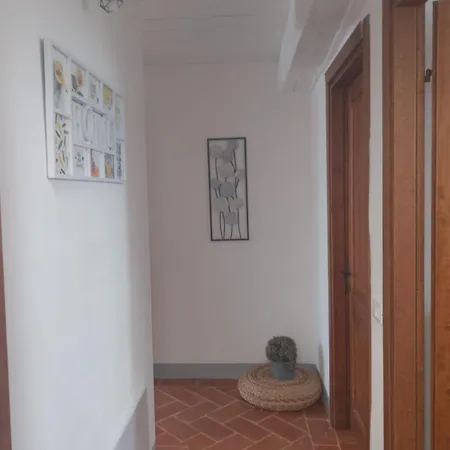 Podere Cedrola Casa de Férias *