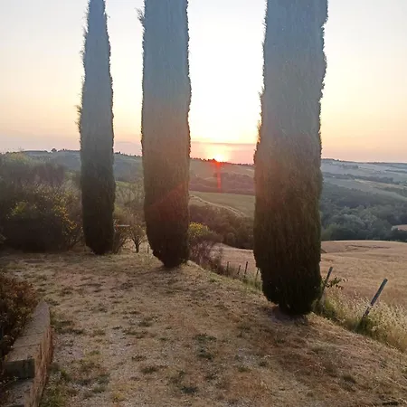 Podere Cedrola Casa de Férias *