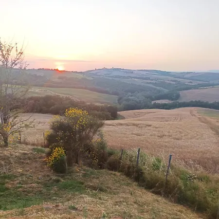Podere Cedrola Casa de Férias