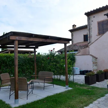 Podere Cedrola أسكيانو