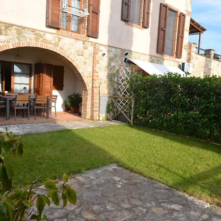 Podere Cedrola Vakantiehuis